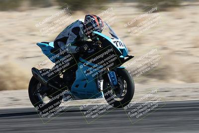 media/Dec-07-2025-CVMA (Sun) [[3e7d2de5dc]]/Race 8-Middleweight Shootout/